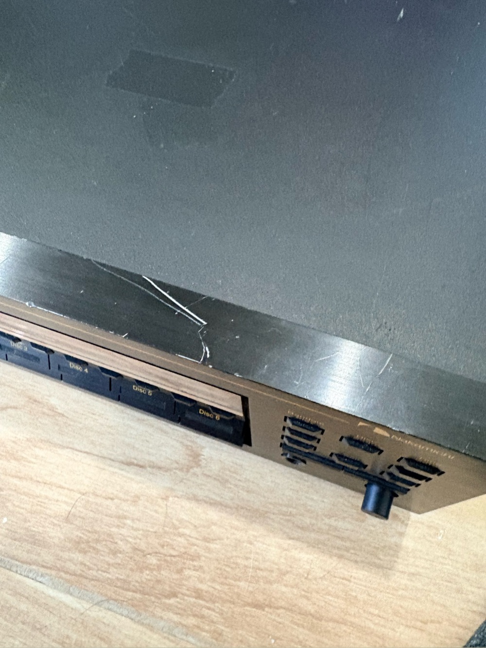 Nakamichi Vintage CDC-3A Compact Disc Player Changer. Turns On For Parts - Picture 7 of 13